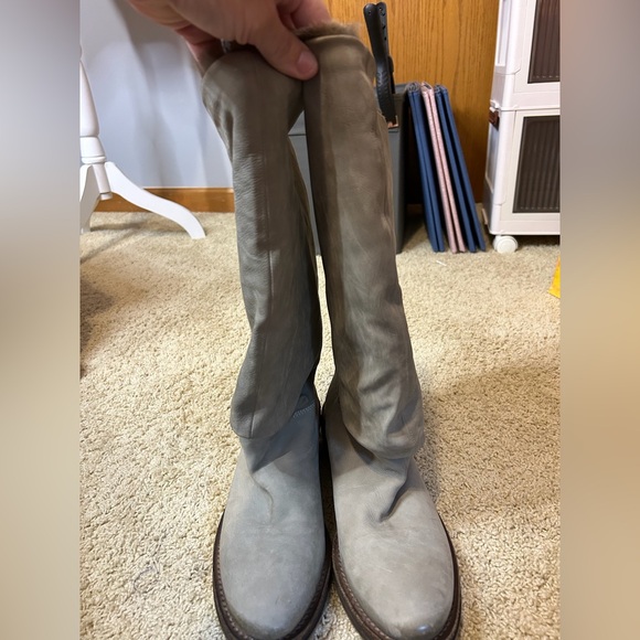 Vic Matie “Free People” pewter gray, suede, slouch boots. Size EU 40 US 9.5-10 - Picture 4 of 7